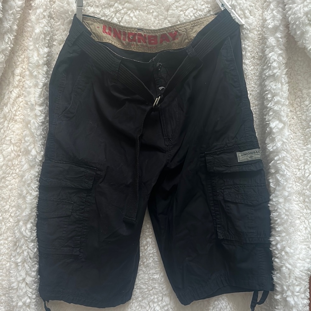 UnionBay Men’s Cargo Shorts w belt Size 36
